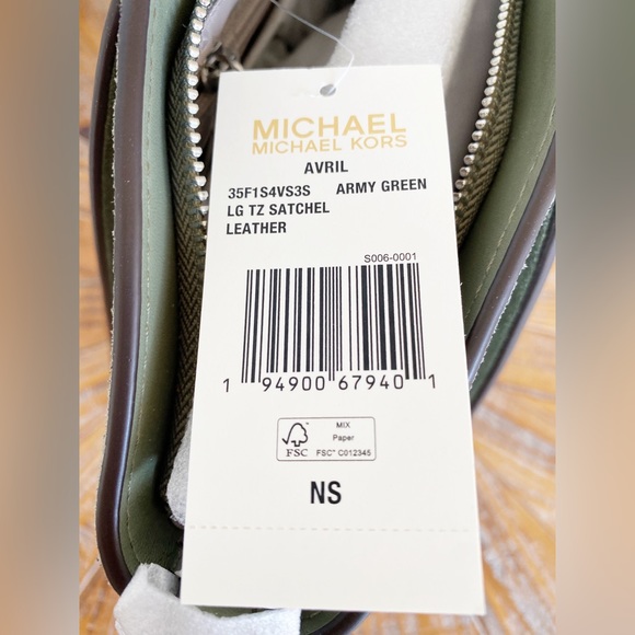 NWT Michael Kors Large Avril Top Handle Satchel - Picture 12 of 17